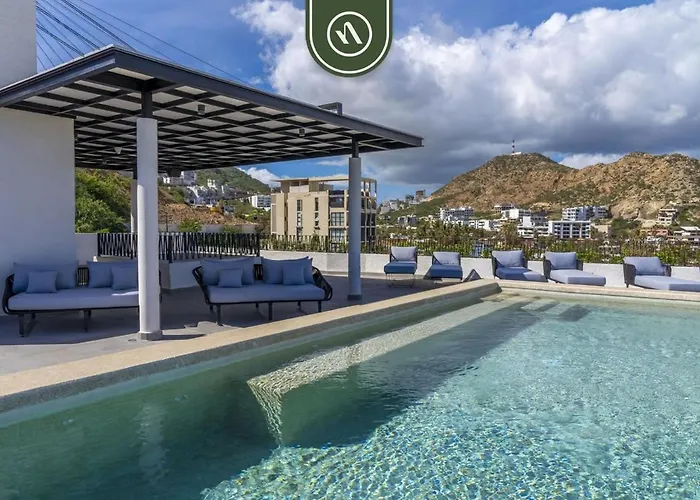 Amazing 2br With Terrace Overlooking The Marina Cabo San Lucas