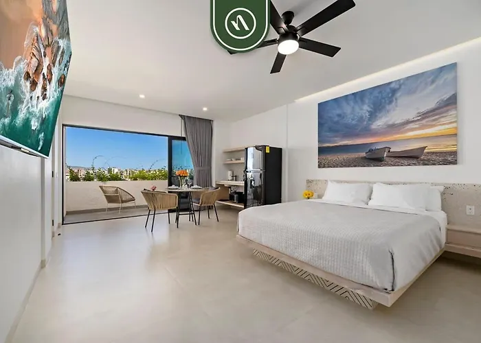 Amazing 2br With Terrace Overlooking The Marina Apartment *