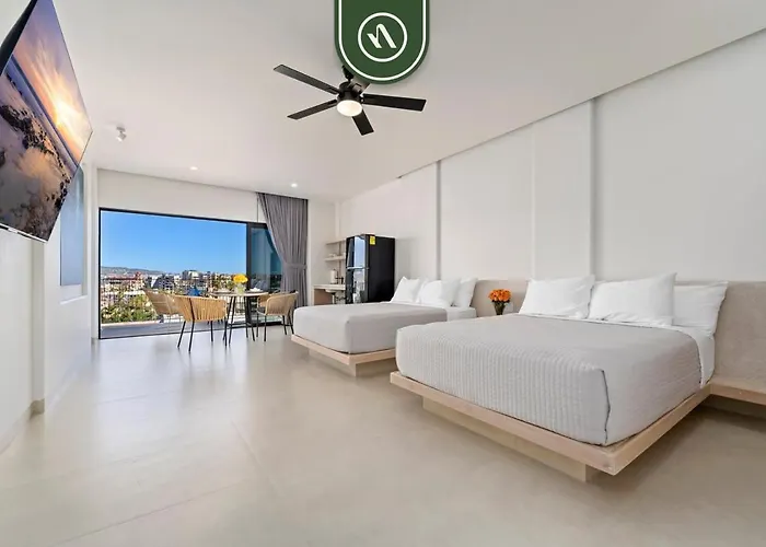 Amazing 2br With Terrace Overlooking The Marina