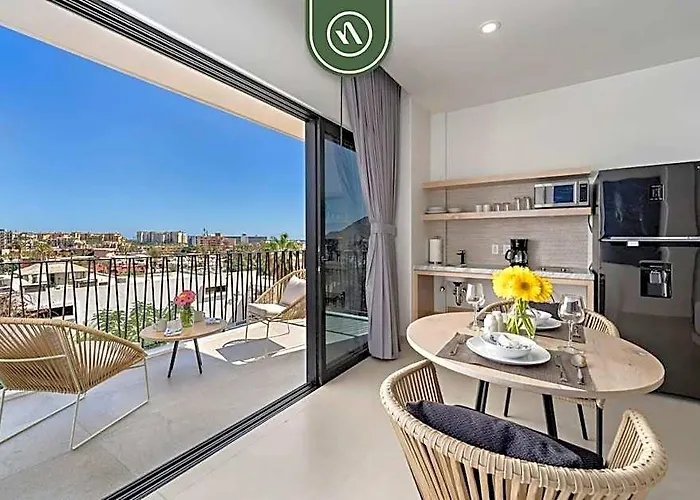 Amazing 2br With Terrace Overlooking The Marina Apartment Cabo San Lucas