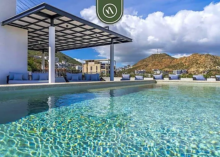 Amazing 2br With Terrace Overlooking The Marina Cabo San Lucas